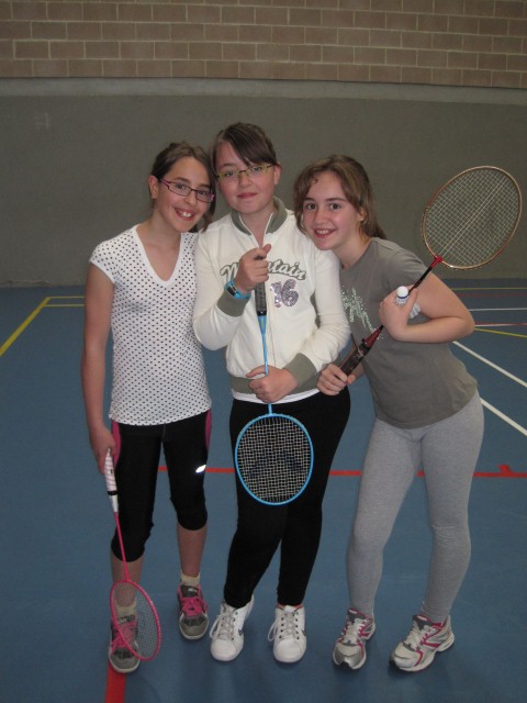 Las alevines Sheila, Celia y María