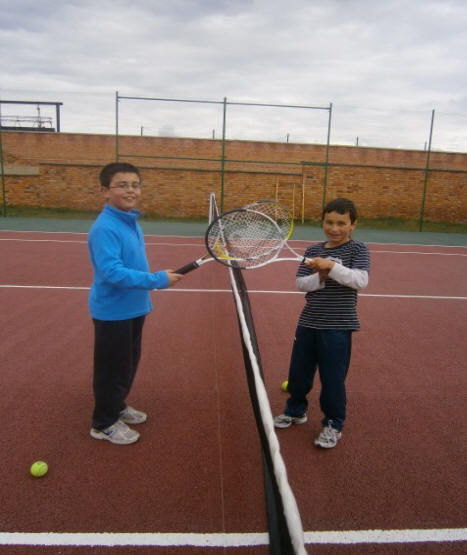 Miguel gana a Íker y pierde la final